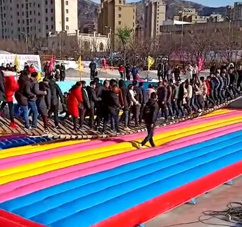 古冶网红桥设备